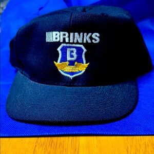Brinks hat